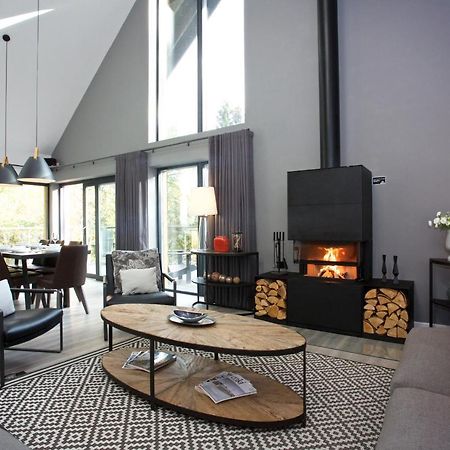 Loch Tay Highland Lodges And Glamping Park Morenish Extérieur photo
