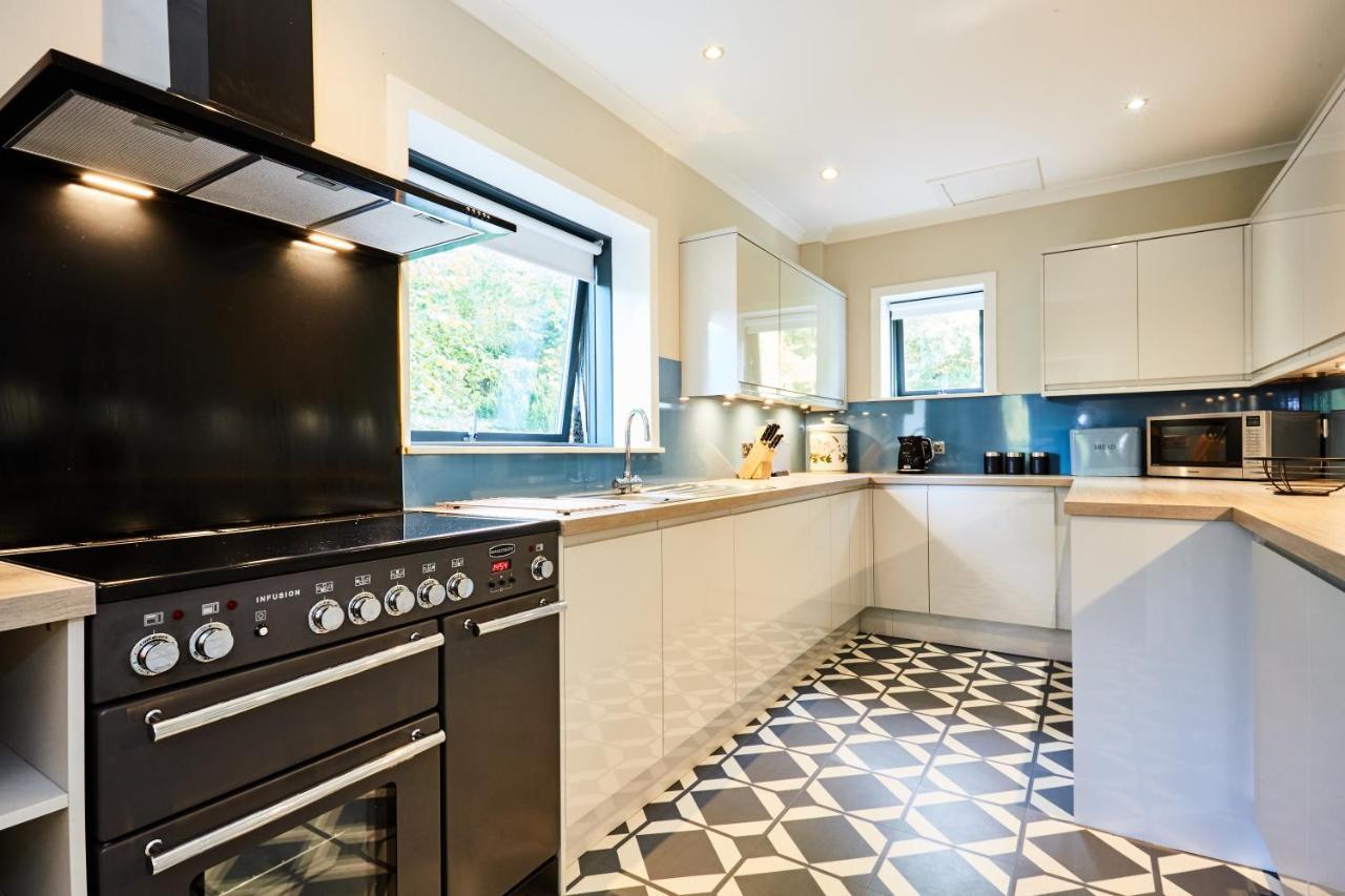 Loch Tay Highland Lodges And Glamping Park Morenish Extérieur photo