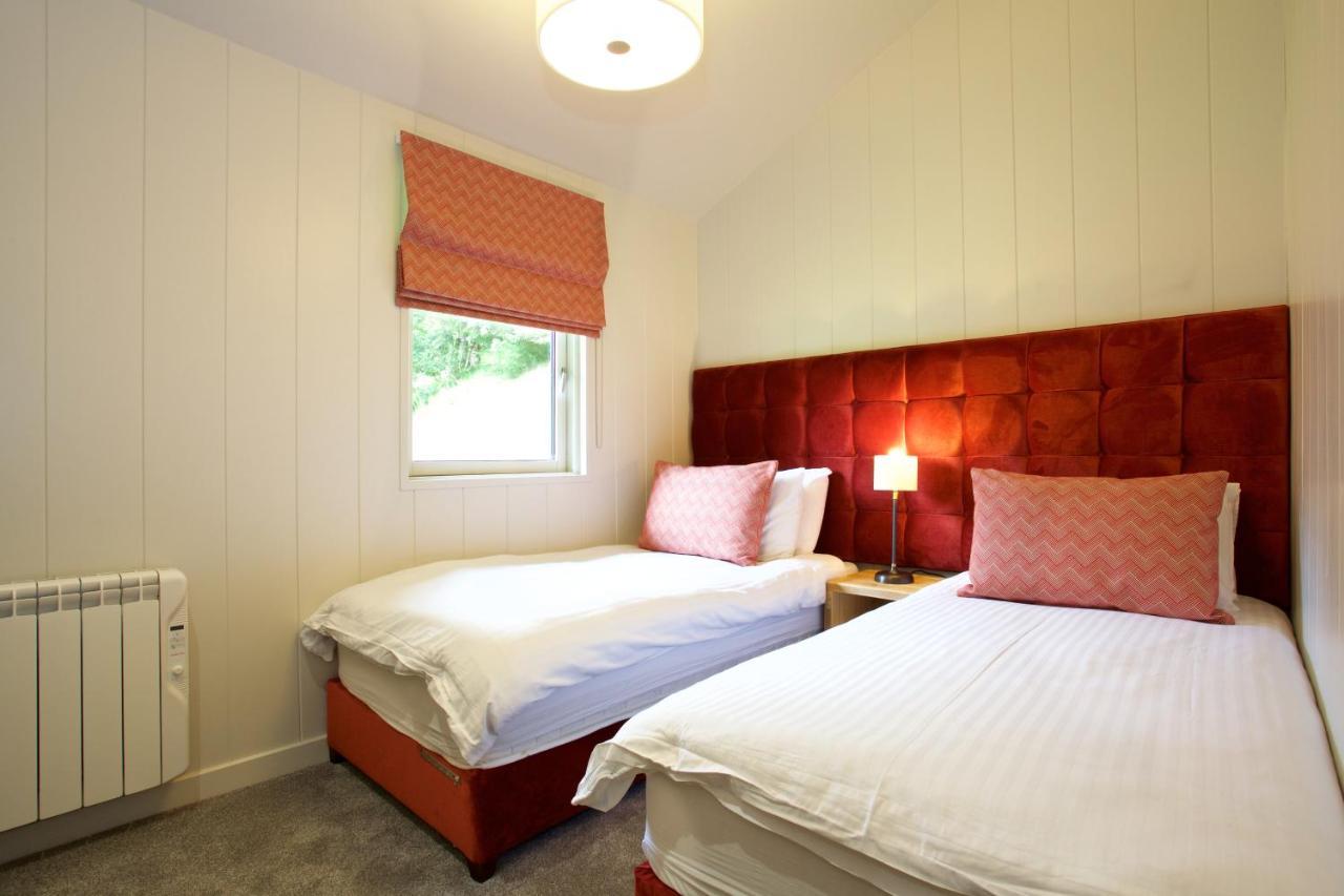 Loch Tay Highland Lodges And Glamping Park Morenish Extérieur photo