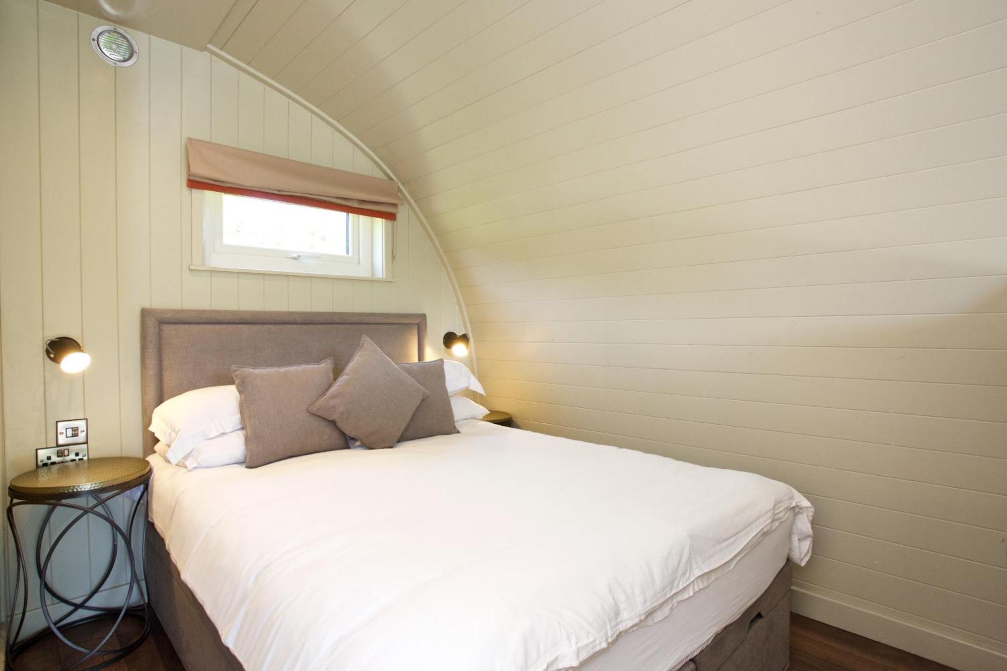 Loch Tay Highland Lodges And Glamping Park Morenish Extérieur photo